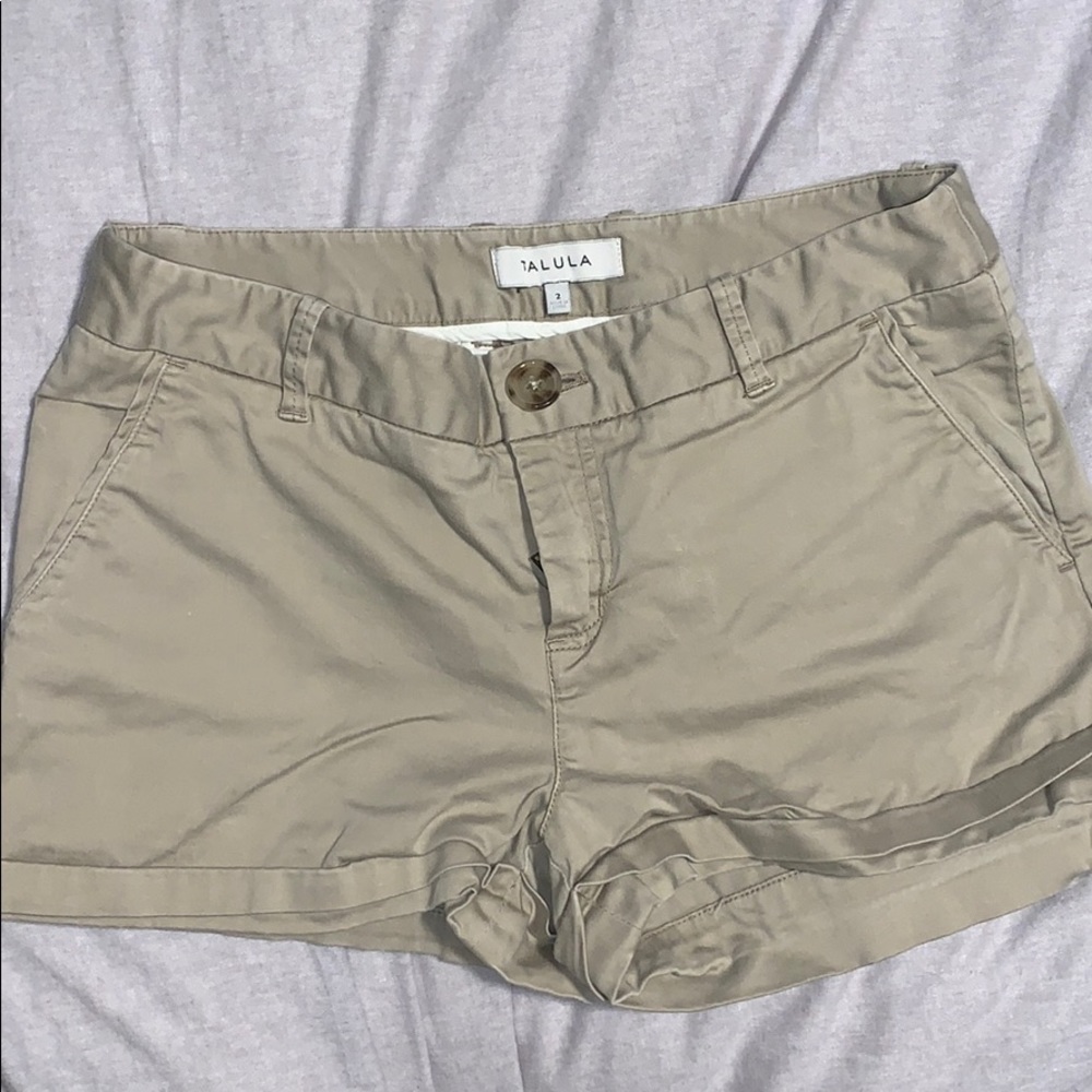 Aritzia shorts